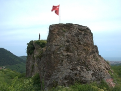 Unye Castle was built on the craters of a passive volcano