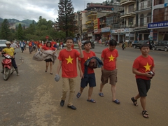 Vietnamese domestic tourists in Sapa