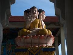 Buddha statue at Phnom Sampeu