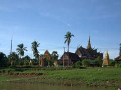 Riverside view on our boat ride from Battambang to Siem Reap