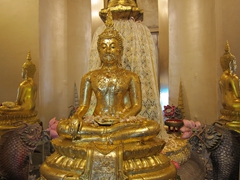 Buddha statues at Golden Mount