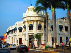 Corner view of Casa de Cultura (House of Culture), which is perhaps the best example of art deco architecture in Tapachula