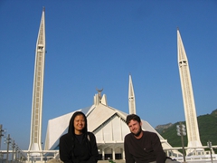 Becky and Robby in front of the Shah Faisal Mosque (Can you believe the CIA actually believed the 88m minarets were missiles in disguise?)