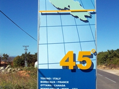 45th Parallel sign