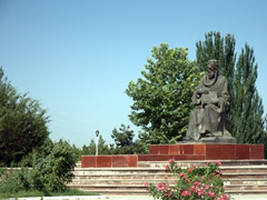 Rudaki statue outside the similarly named museum; Penjikent