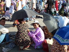 Vendors escaping the heat, Chorsu Bazaar, Tashkent