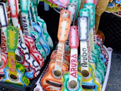 Fancy an Aruba mini-guitar? Take your pick