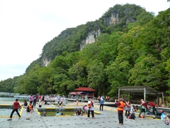 The Lake of the Pregnant Maiden is popular with locals and tourists alike; Langkawi