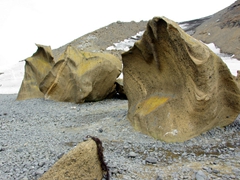 Several minerals are found in hyaloclastite masses, which are these massive boulders that Brown Bluff is known for