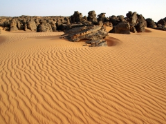 Untouched sand formations at Tim Ghas
