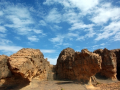 Jabbaren, which means "giant" in Tuareg, has large, stone outcrops dominating its landscape (perfect for hosting cave paintings)
