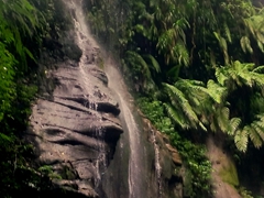 Loads of hidden waterfalls among the towering rocks