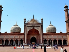 Jama Masjid was completed in 1656, constructed of red sandstone and white marble. Up to 25,000 people can fit into the central courtyard