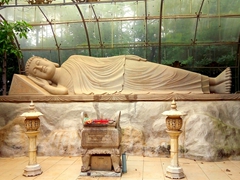 Reclining Buddha at Buu Long Pagoda (Chùa Bửu Long)