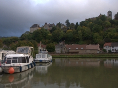 The first dock we had to pay in order to tie up; Châtel-Censoir
