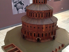 This scale model shows what Zvartnots used to look like in the 7th century. When it was first built, it was the tallest structure in the world at 40 meters!