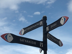 Puffin signposts are a common sight on the Westman Islands

